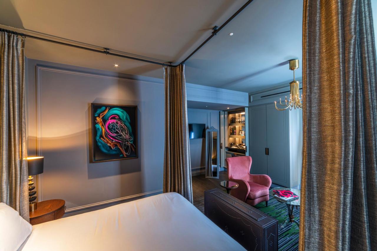 Newman Suite