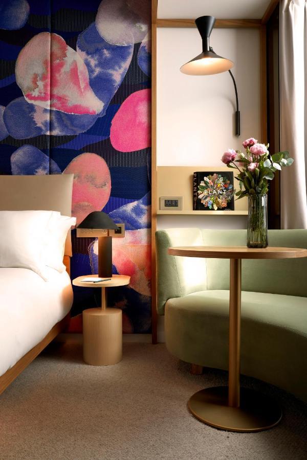 Premium King Room
