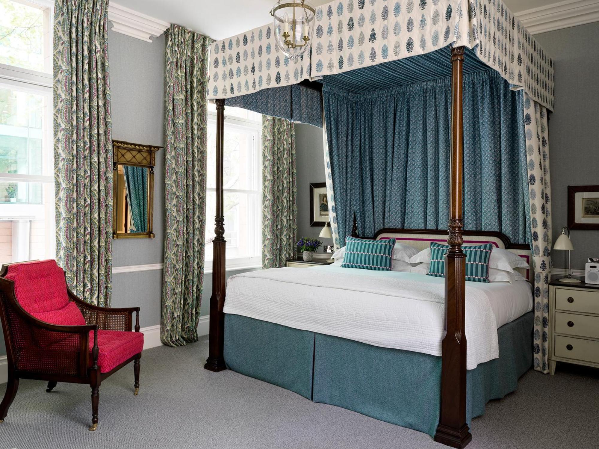 Double Room with Four Poster Bed