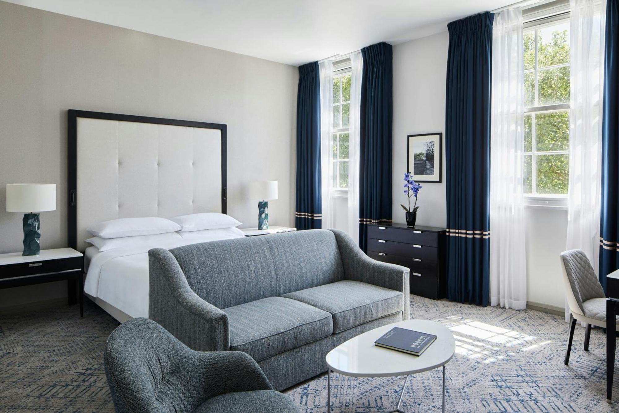 Executive Guest Room M Club Lounge Access