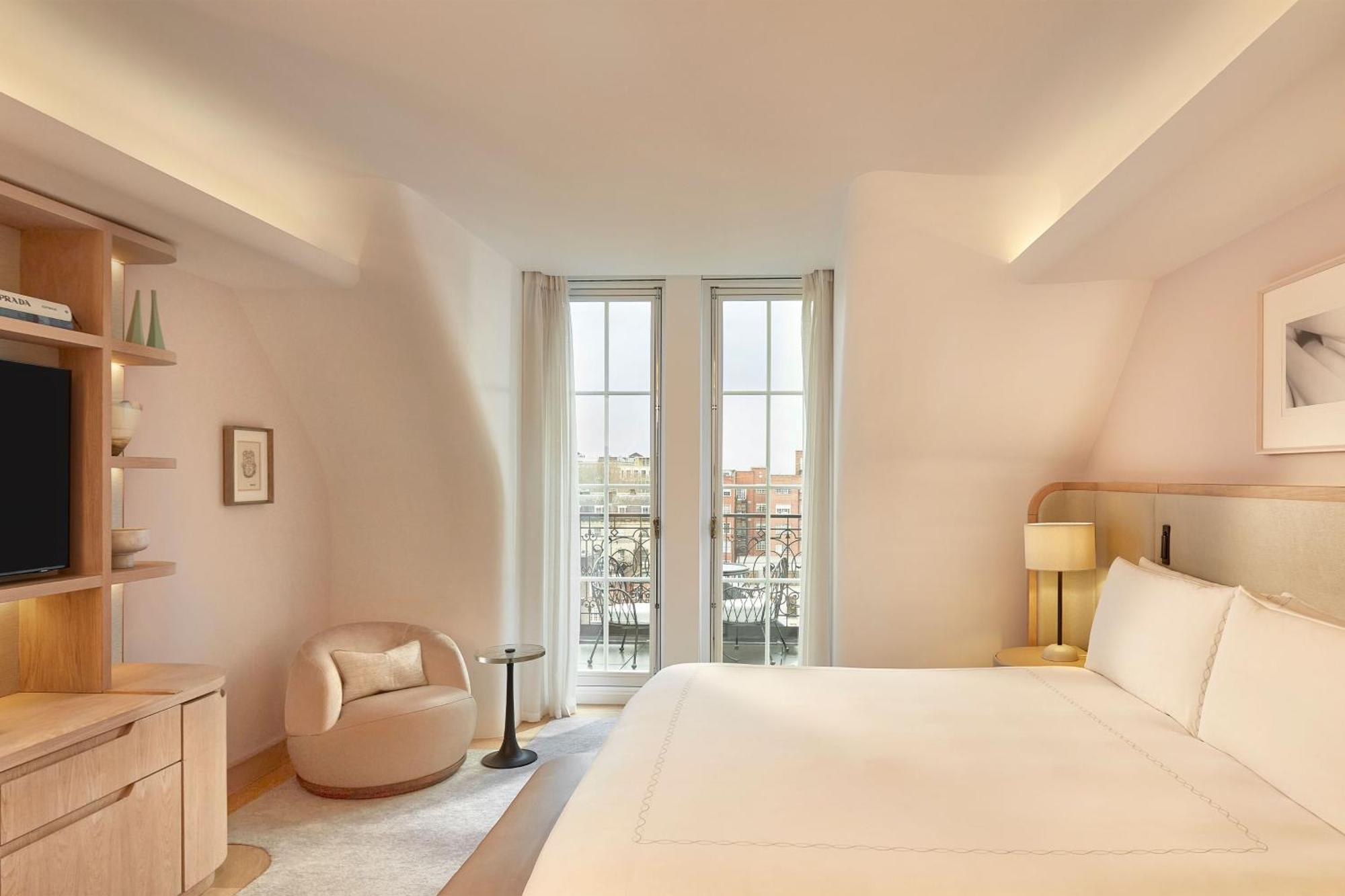 Mayfair Balcony Room,1691985395:JPEG