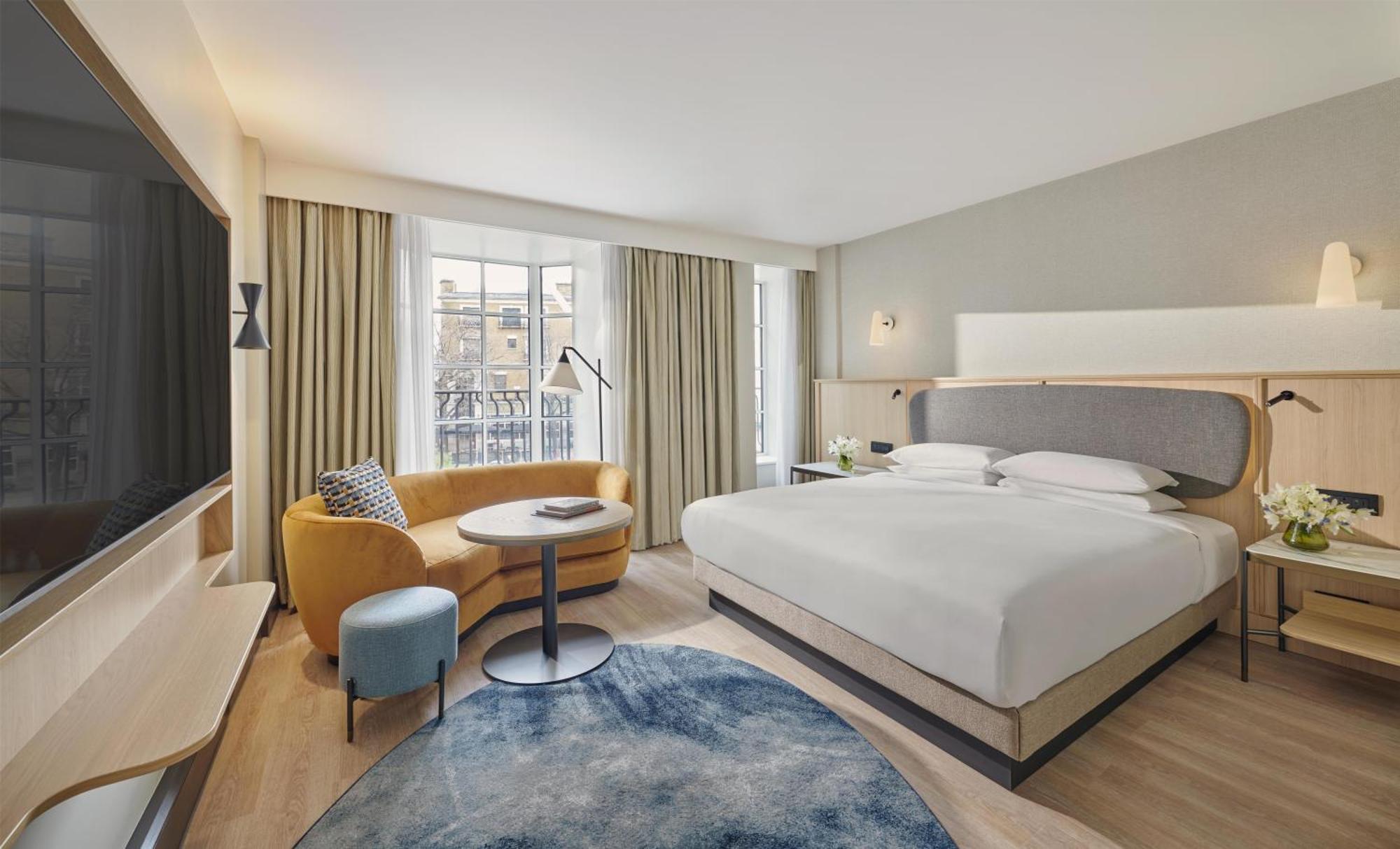 King Room with High Street View
