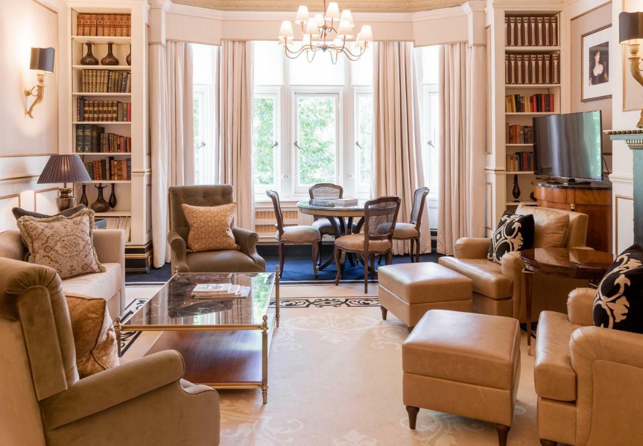 Sloane Suite at 11 Cadogan Gardens