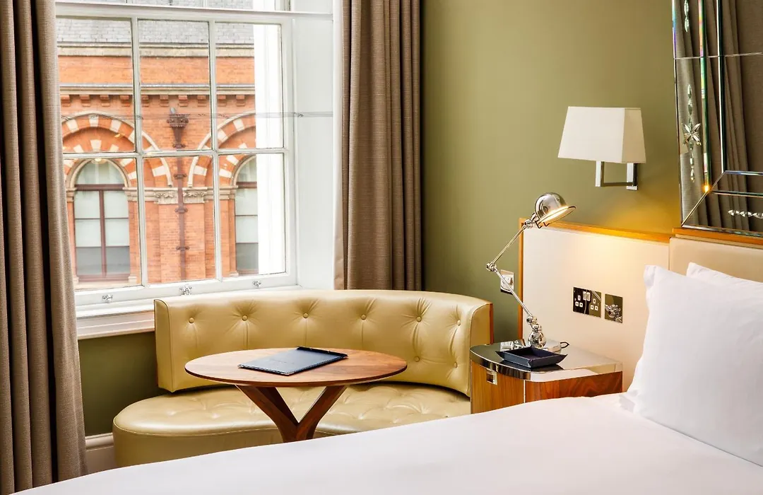 Kaya Great Northern Hotel, London-1