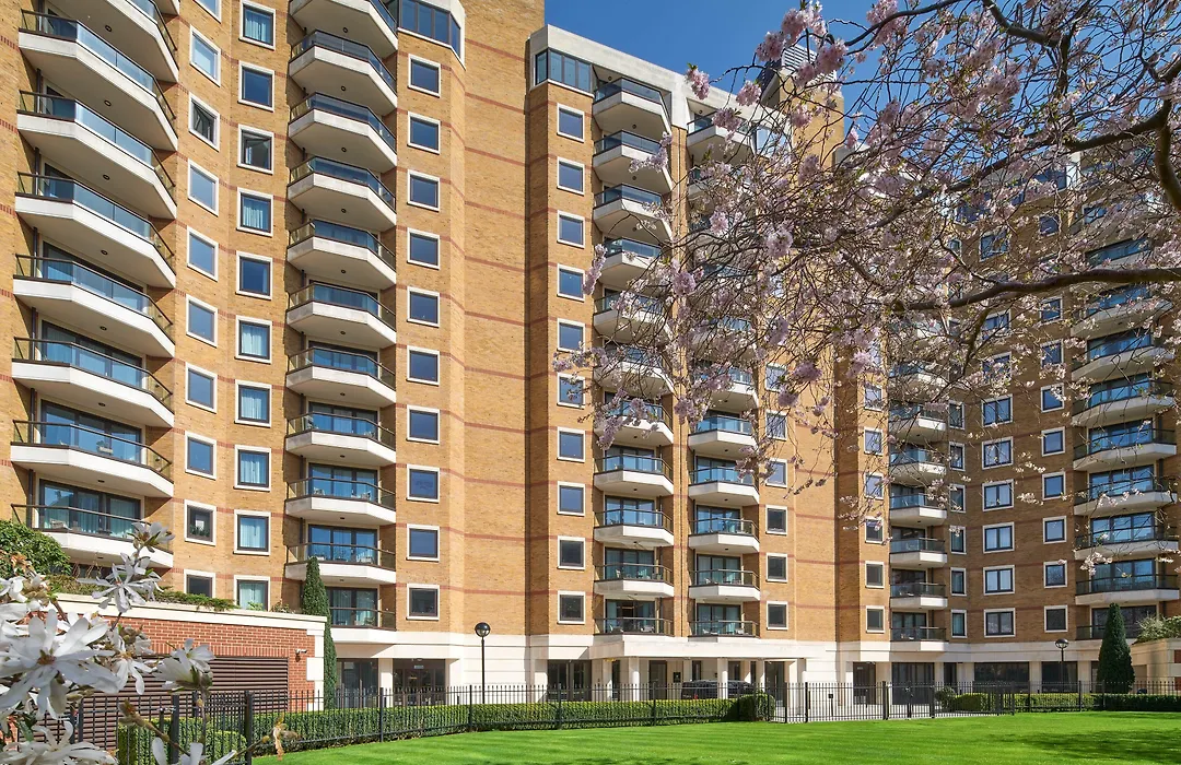 Cheval Gloucester Park At Kensington-1