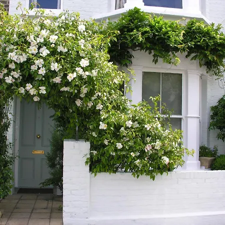 Hurlingham Bed And Breakfast-2