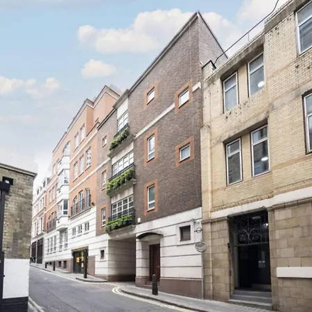 Carlton Court - Mayfair-3