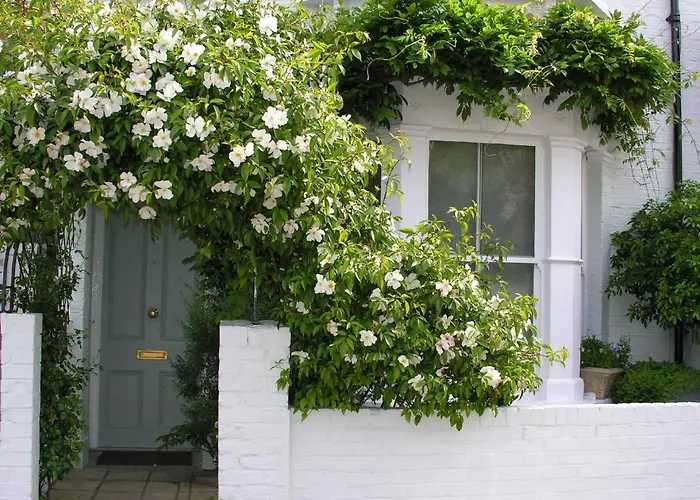 Hurlingham Bed And Breakfast London