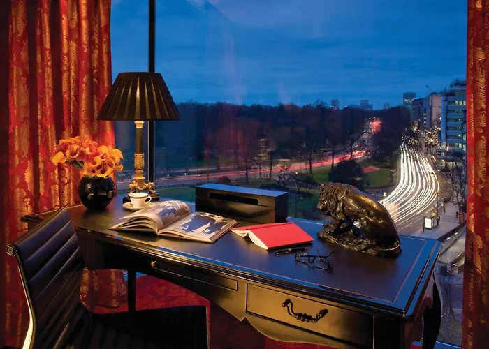 Four Seasons Hotel London At Park Lane