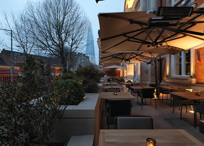 London Hotels 5 StarLalit