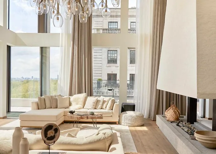 London Hotels 5 Star1 Mayfair