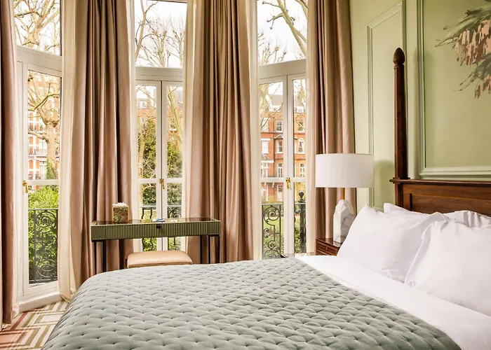 Ellen Kensington Hotel London