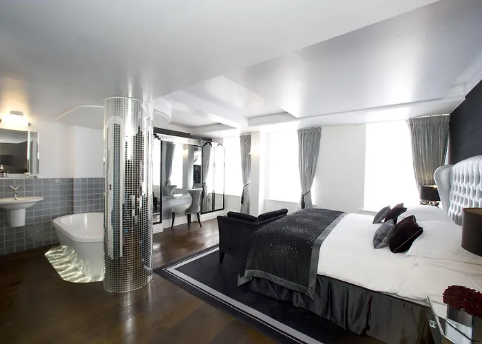 Karma Sanctum Soho Hotel London